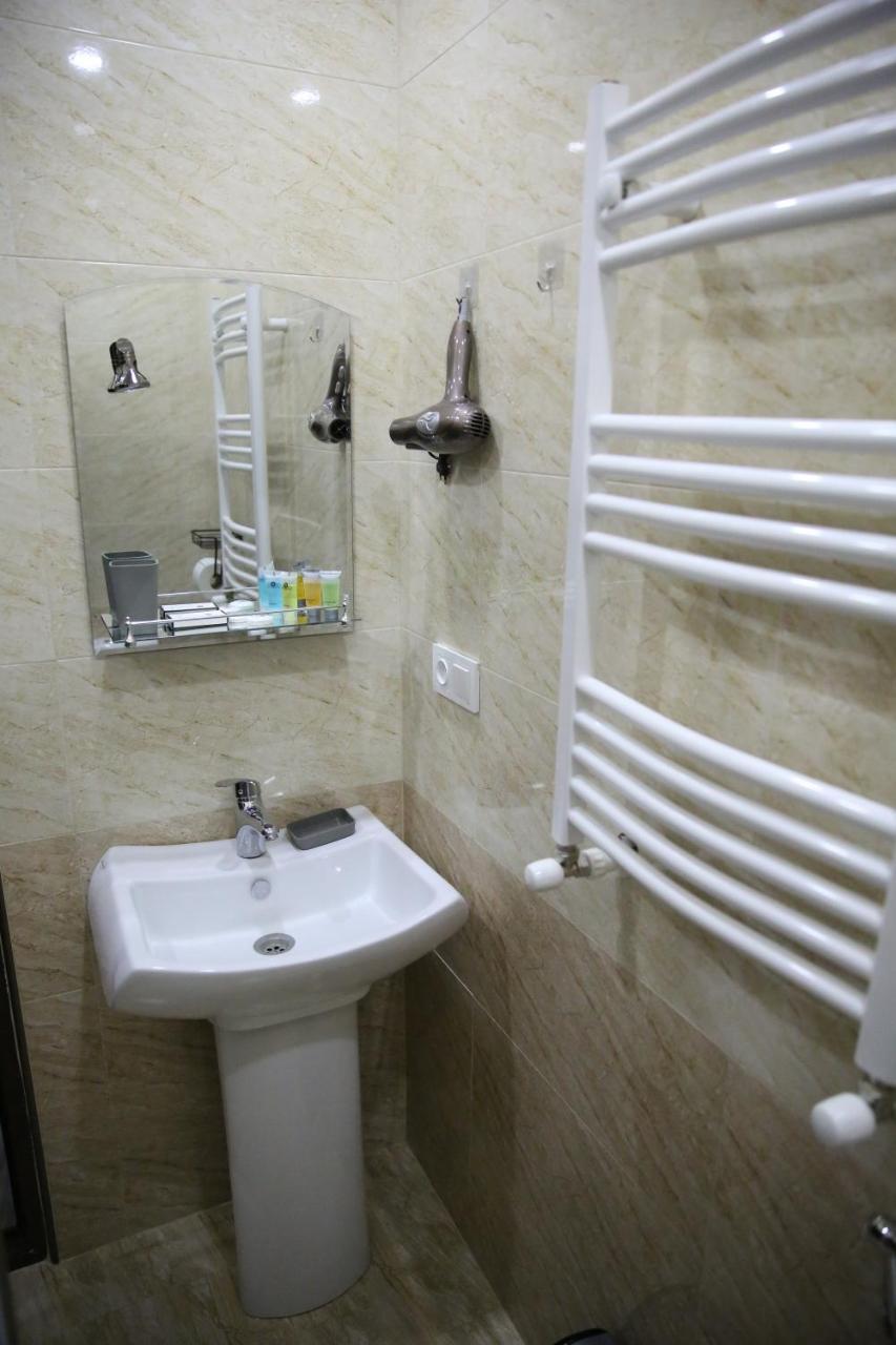 X Palace Tbilisi Zewnętrze zdjęcie